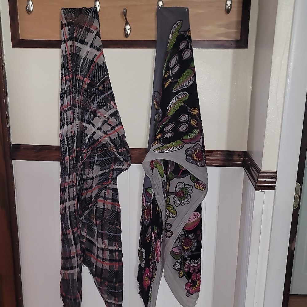 Vera Bradley Plaid and Floral Scarves - Black, Gray, Pink, Green